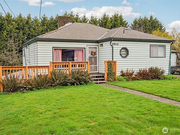 4th image of 4904 NE 19th Avenue