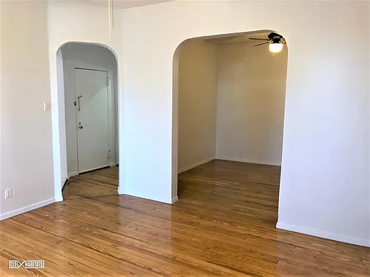 Rented by Citi Habitats | media 9