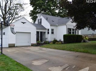 923 Eastland Ave, Akron, OH 44305