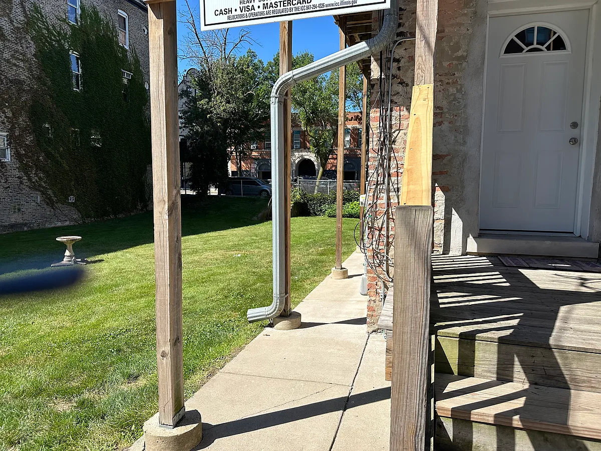 Building Photo - 3318 S Morgan St #1R