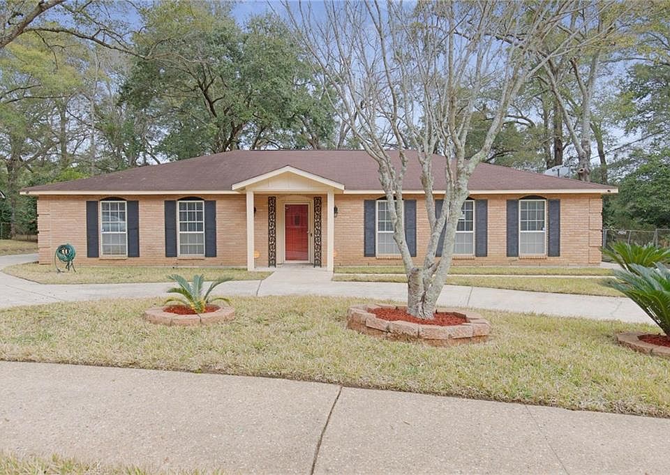 1st image of 4208 Burma Hills Dr