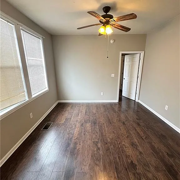 8629 Nelson St — Photo 3