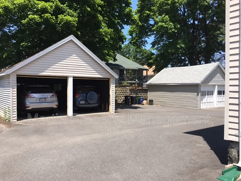 146 Beech St #1 — Photo 14