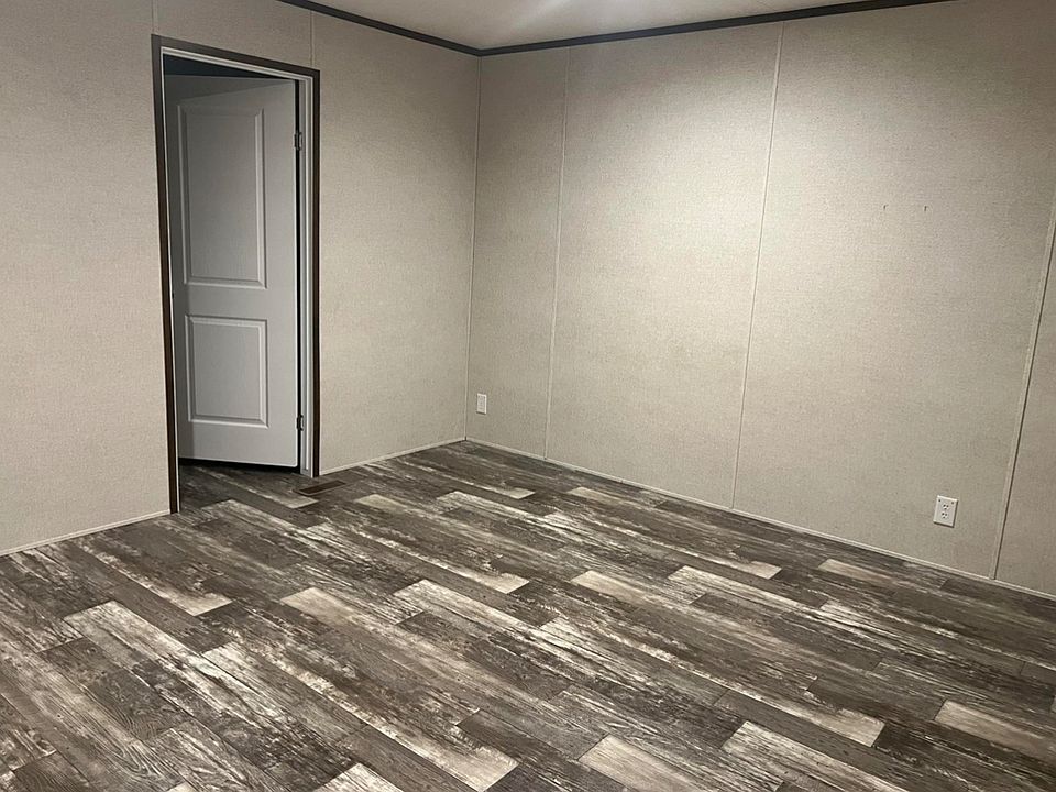 1st image of 614 Polk St