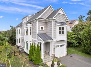 9416 Old Mount Vernon Rd, Alexandria, VA 22309