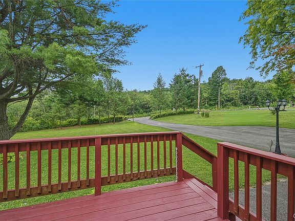 3rd image of 4621 Tucker Rd