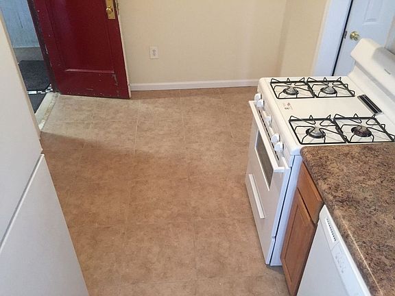 4th image of 2269 41st St APT 2