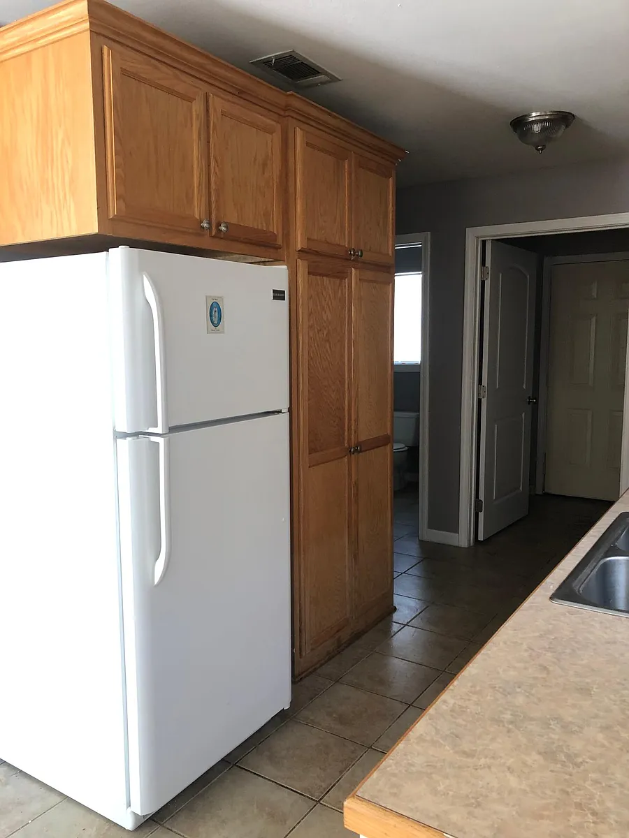 Building Photo - 43159 Remington Dr
