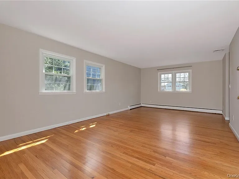 3 Lea Pl — Photo 12