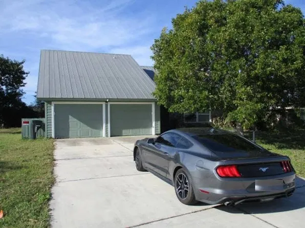 2586 SE Perugia St, Port Saint Lucie, FL 34952