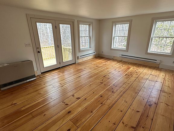 5th image of 230 Fore Rd #A