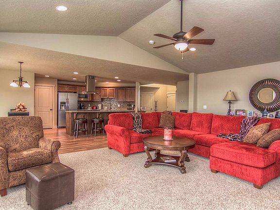5th image of 9425 12th Ln