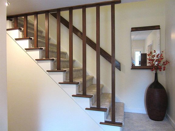 4th image of 3597 Canterbury Dr