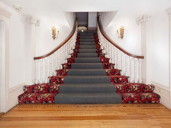 2nd image of 1137 Hyde St APT 11