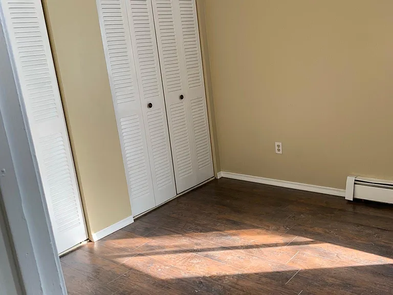 11 Talcott Forest Rd #A — Photo 6