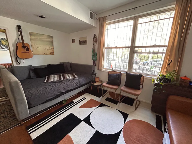 1830 California St NW #1 — Photo 17