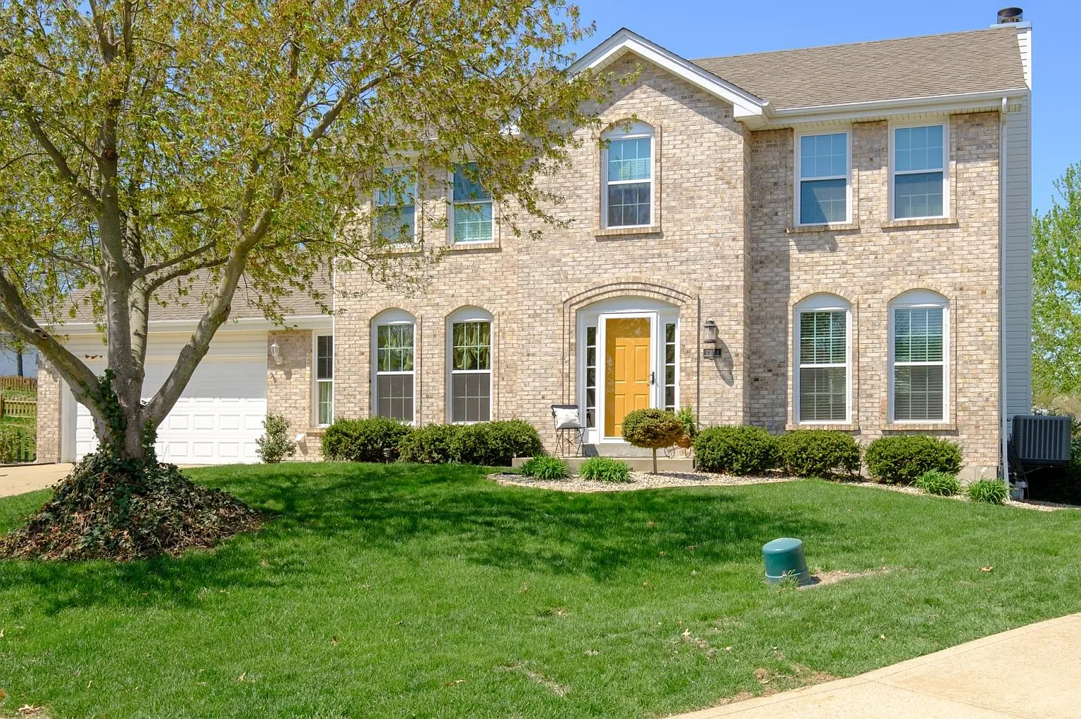 7334 Watsons Parish Dr photo 1