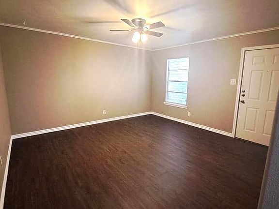 2nd image of 412 N 1st St #2