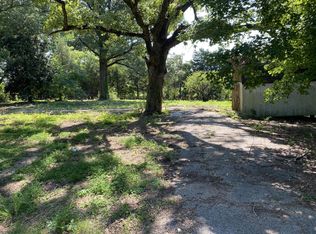 2383 Robert Johnson Rd, Covington, TN 38019