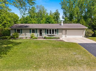 204 W Highland Dr, Oconto Falls, WI 54154
