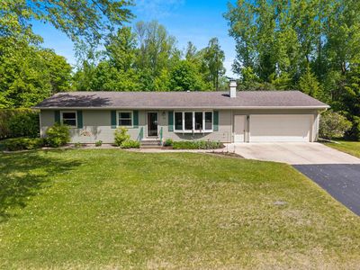 204 W Highland Dr, Oconto Falls, WI, 54154