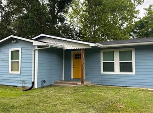 227 Kansas St, Bacliff, TX 77518
