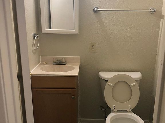 4th image of 1700 Us Highway 80 E APT 4
