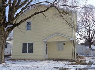 205 E Railroad St, Roachdale, IN