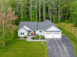 2 Neptune Rd, Old Orchard Beach, ME 04064