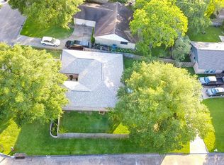 412 Bayridge Dr, League City, TX 77573