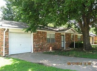 400 Kevin Rd, Prague, OK 74864