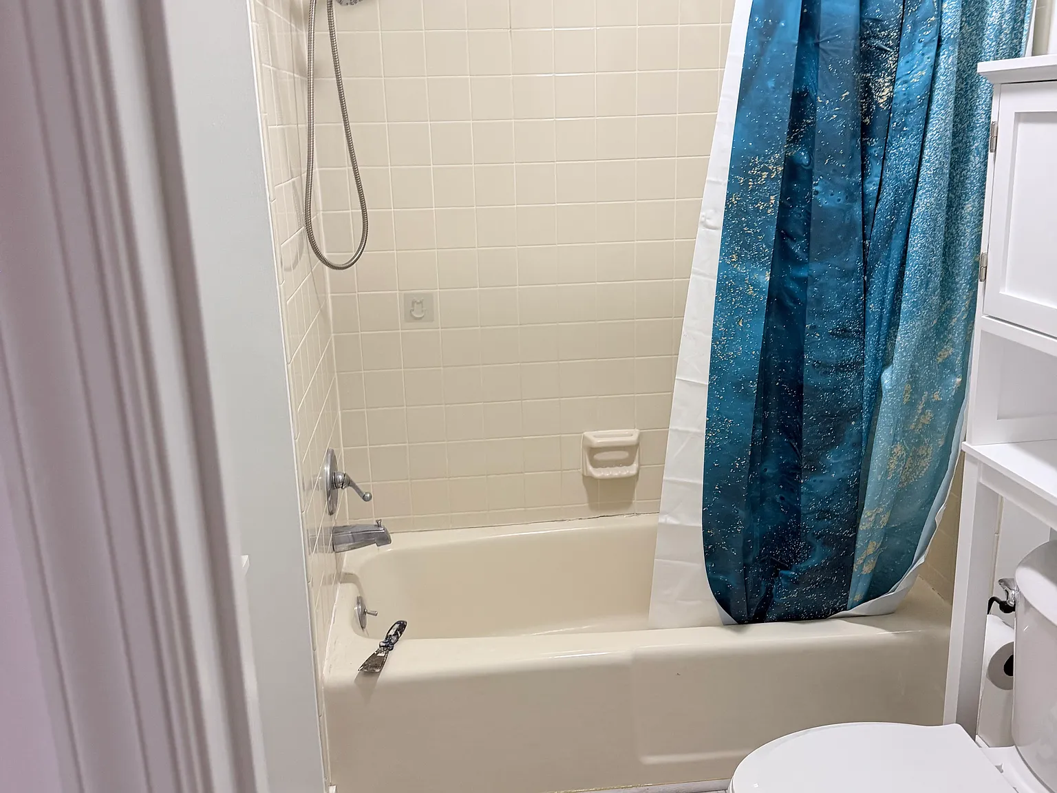 3 bed, 1800 sqft, $2,000 — Photo 3