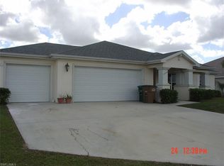 1244 N Gator Cir, Cape Coral, FL 33909