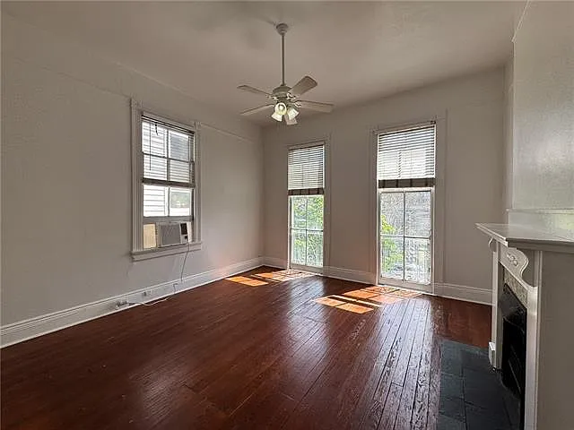 4425 Laurel St #1/2 — Photo 5