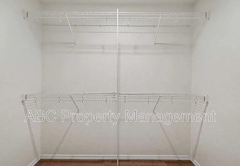 3006 SW Deerfield Blvd #2 — Photo 21