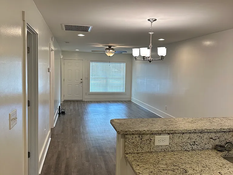 95 Valley Dr #95 — Photo 13