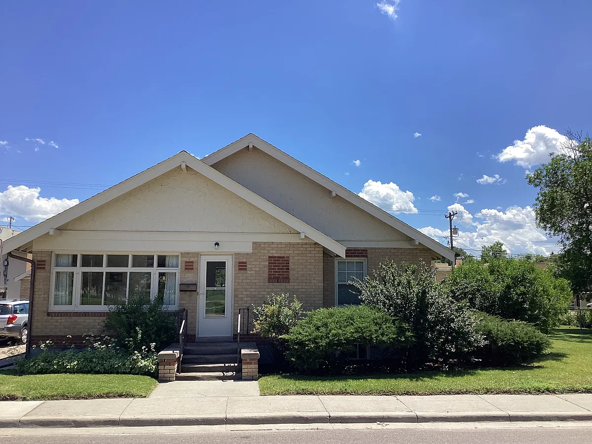 FRONT VIEW - 107 W 8th Ave