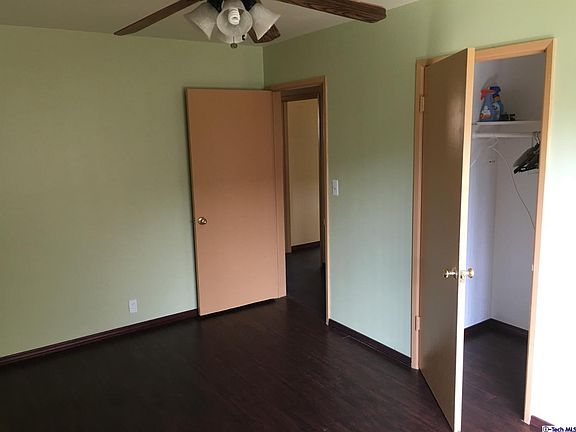 5th image of 209 N San Gabriel Ave APT 1