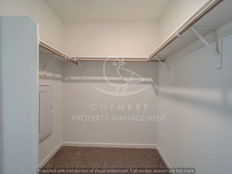 638 Valencia St — Photo 25