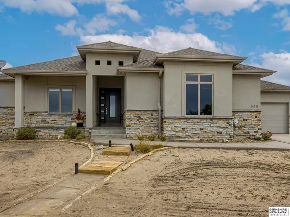 308 Driftwood Ln, Ashland, NE 68003