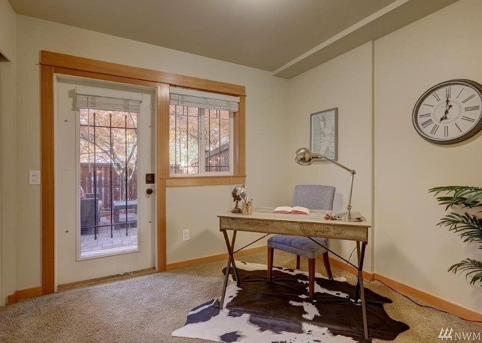 2nd image of 5204 Delridge Way Unit C