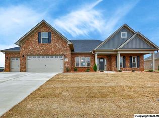 16018 Bruton Dr, Harvest, AL 35749