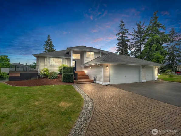 16929 52nd Avenue W, Lynnwood, WA 98037