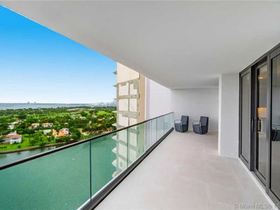 5500 Collins Ave APT 1804, Miami Beach, FL, 33140