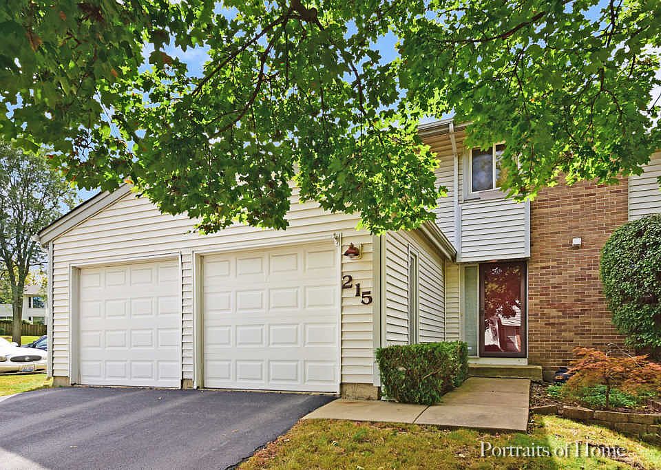 1st image of 215 Diane Ln #215