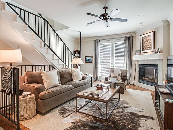 2nd image of 4149 Grassmere Ln APT 4