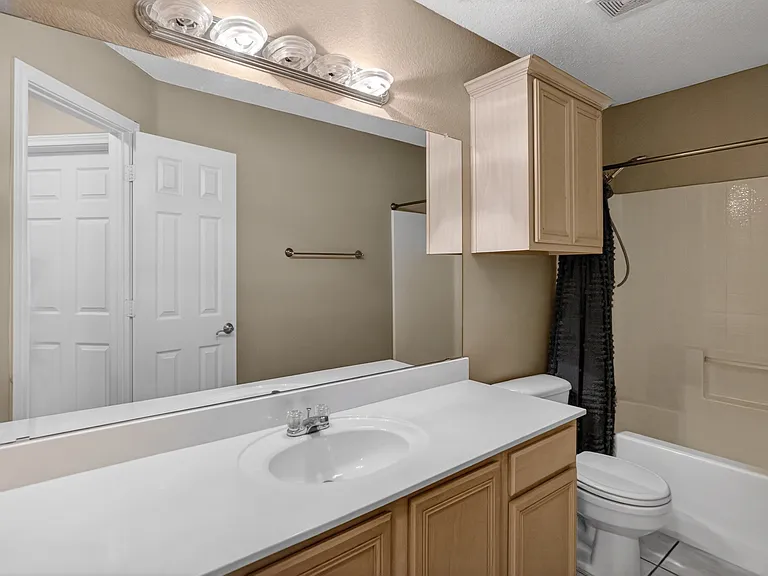 1105 Hidden Glade Dr — Photo 21