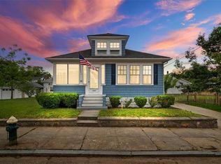 15 Dedham Ave, Providence, RI 02909