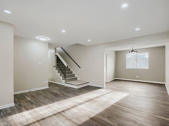 4th image of 141 Timberlane Rd