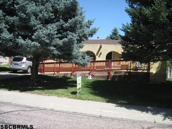 1730 Nelson Ave, Gering, NE 69341